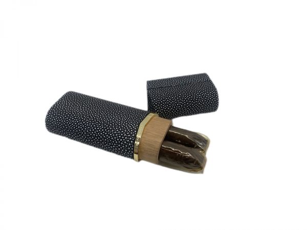 HDB16 High Quanlity  Portable Moisturizing Cigar Case